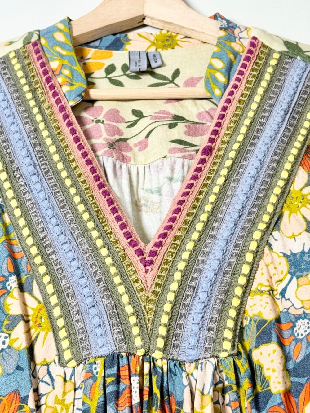 Bl-nk London Stephanie Multi Color Floral Pattern Top Sz Medium - Picture 5 of 12